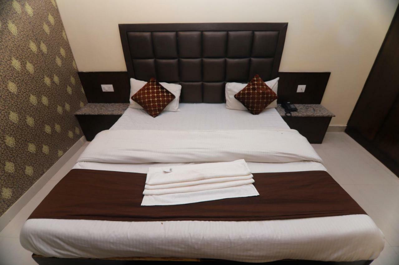 Hotel Sk International Ришикеш Экстерьер фото
