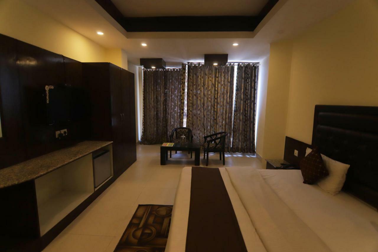 Hotel Sk International Ришикеш Экстерьер фото